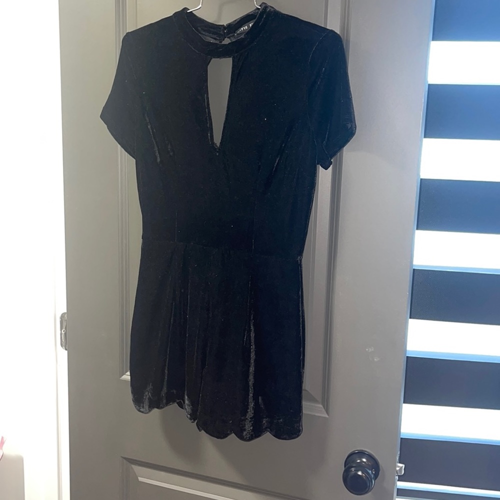 Black velvet romper